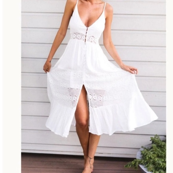 White Boho Lace Maxi Dress - Picture 6 of 11